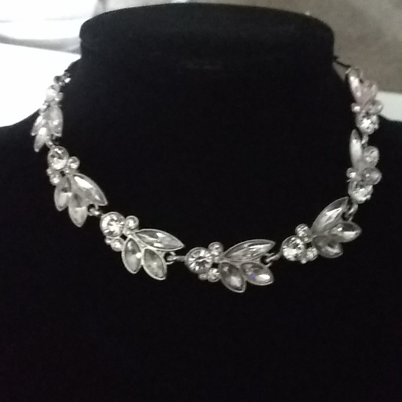 Jewelry - Faux diamond and rhinestone choker necklace.